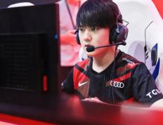 JackeyLove爆冷击败热火，大胜引爆全场！的简单介绍